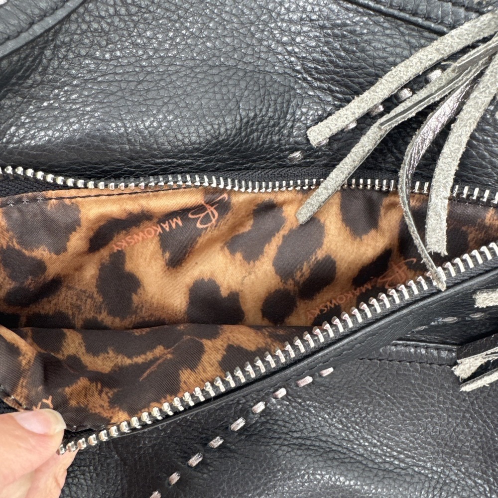 B. Makowsky Black Pebbled Leather Crossbody Shoulder Bag Contrast Stitch Tassel - Picture 4 of 8